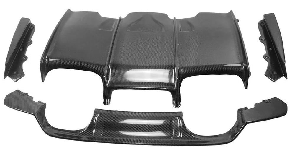 Dry carbon fiber rear diffuser for BMW F8X M3 and M4